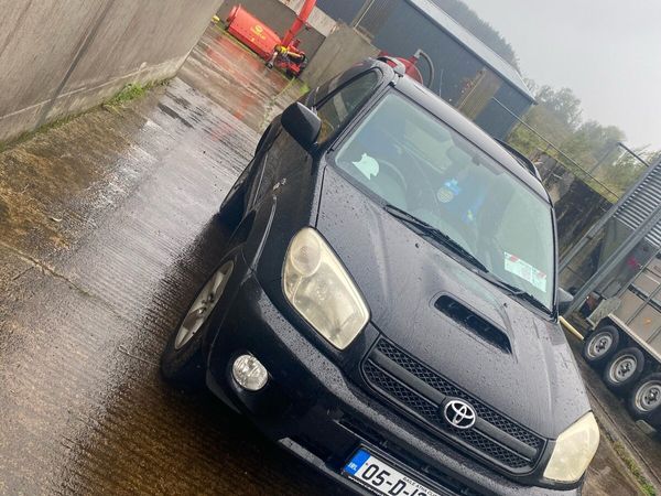 2005 Toyota RAV4 XTR - Main image