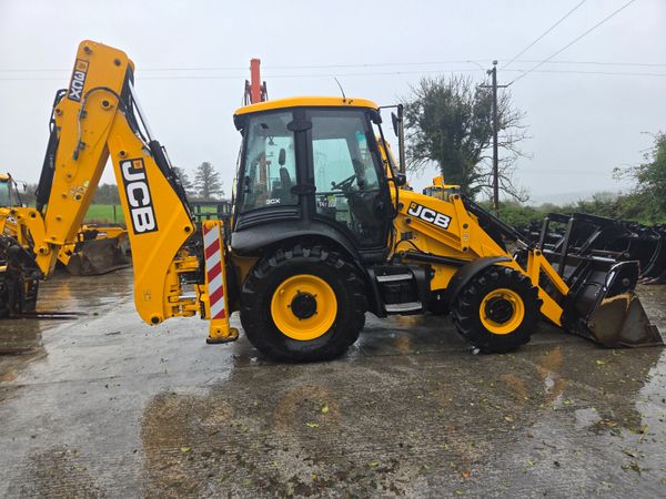JCB  3CX  SITEMASTER  (2019) - Main image
