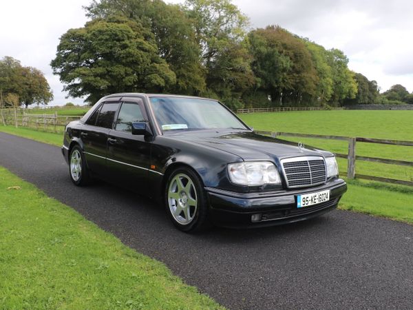 Mercedes-Benz W124 E500 Limited RARE OPPORTUNITY - Main image