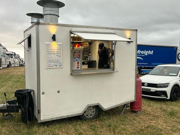 Food trailer - Main image
