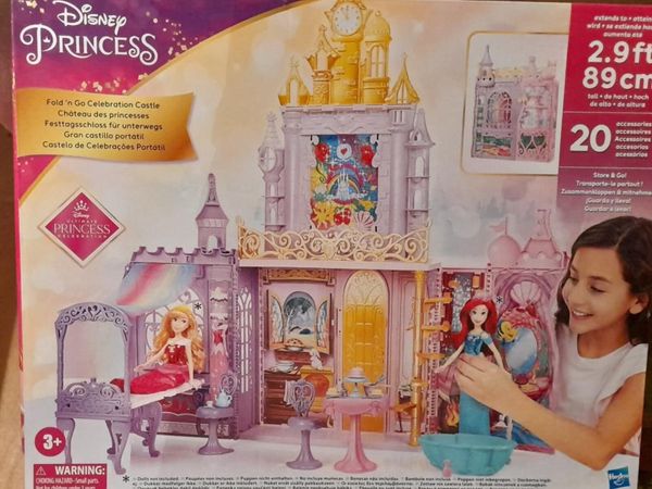 New- Disney Princess Fold 'n Go Celebration Castle - Main image