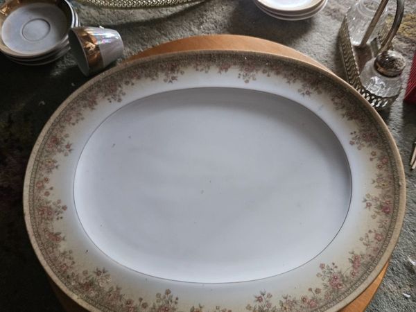 Vintage Arklow Pottery Plate - Main image