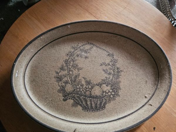 Vintage Arklow Pottery Plate - Main image