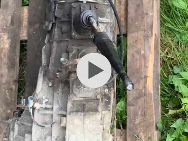 Toyota landcruiser gearbox - Main image