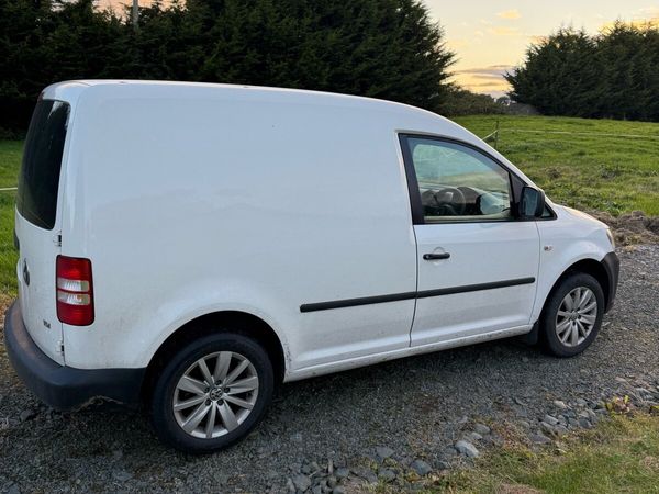 2015 vw caddy 1.6 - Main image