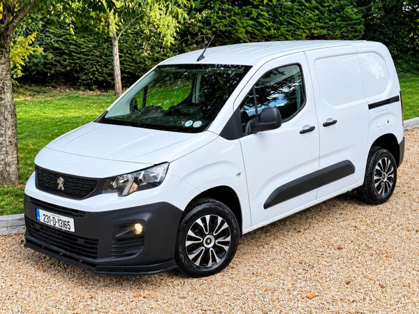 232 Peugeot Partner  * 2 YR Warranty *  Very Clean - Main image
