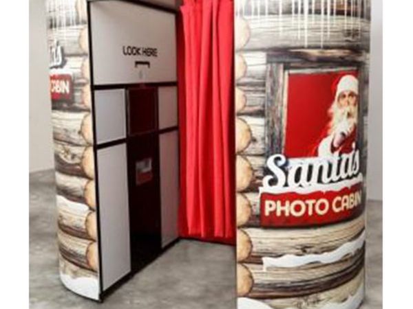 Santa's Cabin Christmas Photo Booth Hire - Main image