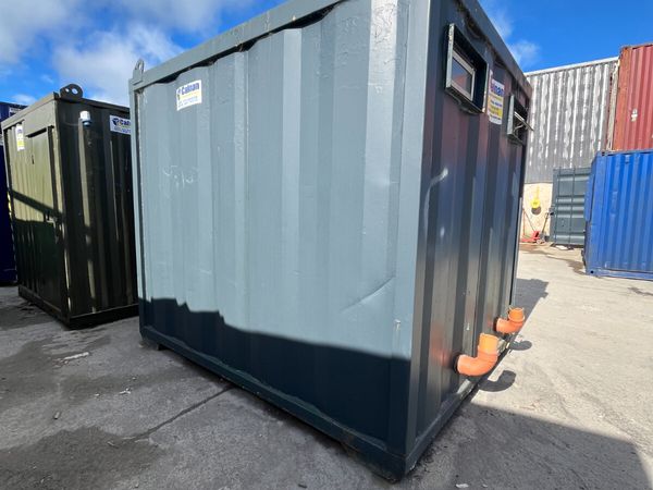 10ft x 8ft Toilet Block - CC2293 - Main image
