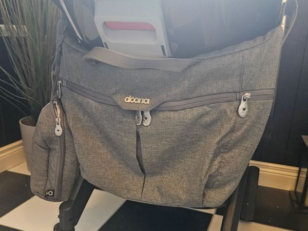 Doona All-Day Changing Bag & Bottle Holder - Main image