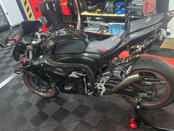 GSXR1000 L1 - Main image