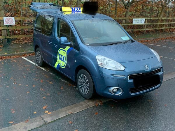 Taxi Rental - Main image