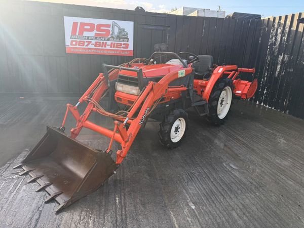Kubota Grandel GL-series compact utility tractor - Main image