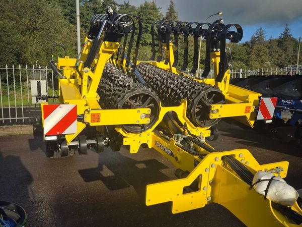 BEDNAR GALAXY GE 6300 Ring Roller. - Main image