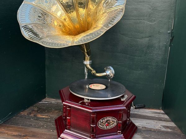 Terence clifford Antiques Sale - Main image