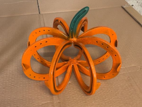 Horseshoe Pumpkins 🎃 - Main image