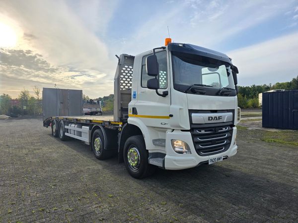 2020 DAF CF410 8X2 rear steer with 33ft beavertail - Main image