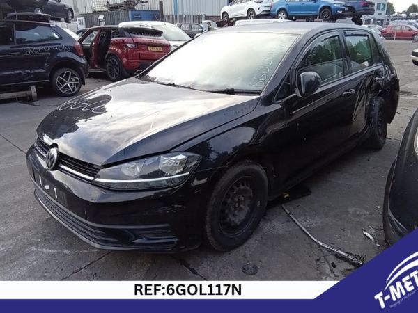 2017 VOLKSWAGEN GOLF BREAKING FOR PARTS - Main image