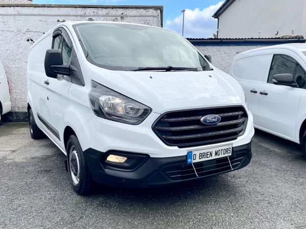 Ford Transit Custom 300L2 2.0TDCI 130PS LWB,2023 - Main image
