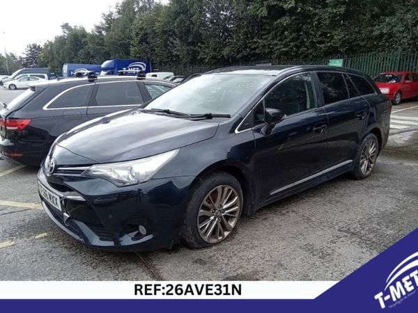 2017 TOYOTA AVENSIS BREAKING FOR PARTS - Main image