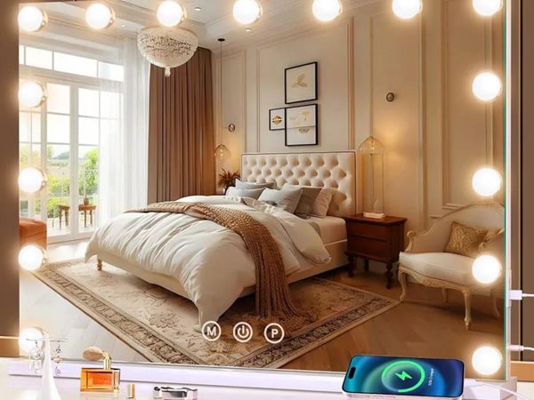 70 x 55cm LED Makeup Vanity Mirror White
10X Magni - Main image