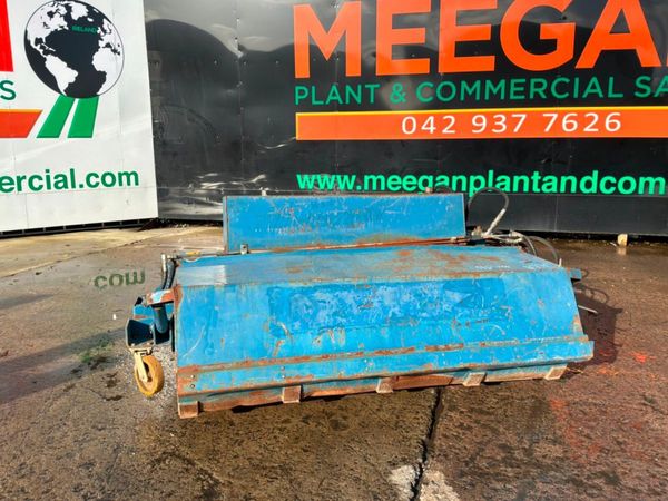 Conquip road sweeper / collector box.......770v. - Main image