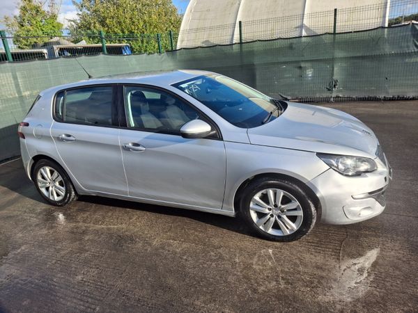 2015 Peugeot 308  Active Diesel Very Light Damage - Main image