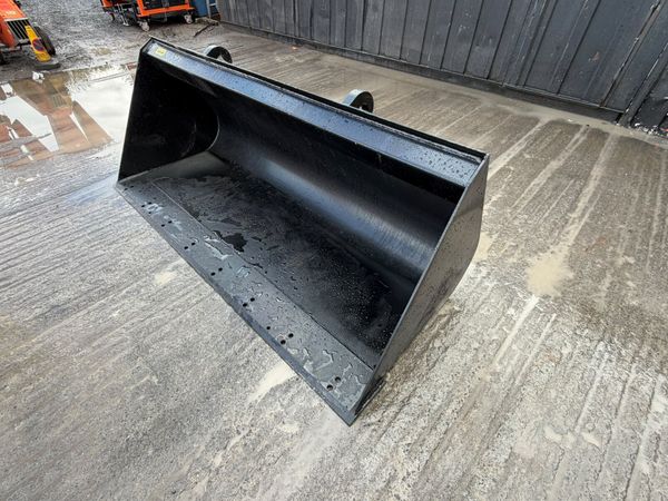 Heavy-duty material bucket attachment - Main image