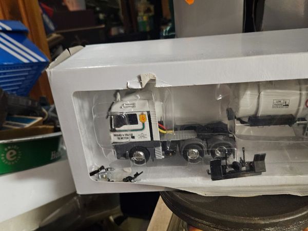 Corgi WSI Truck and Trailer 1.50 - Main image