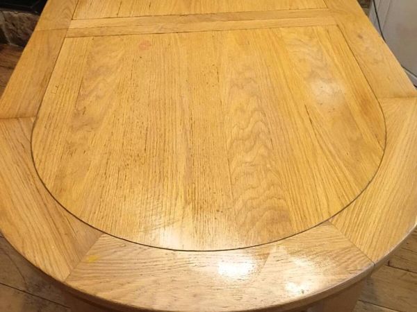 Kitchen table - Main image