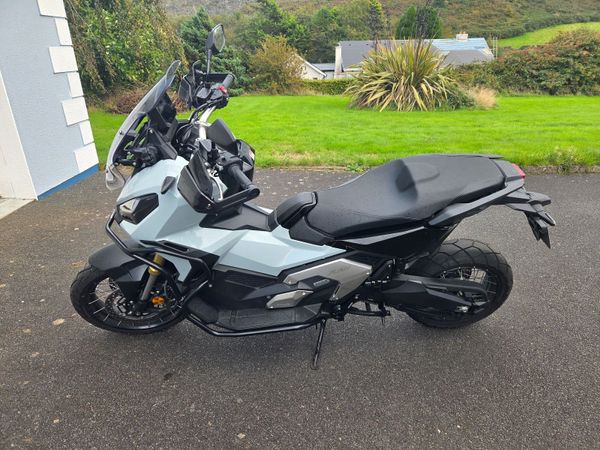 Honda X-ADV 2024 - Main image