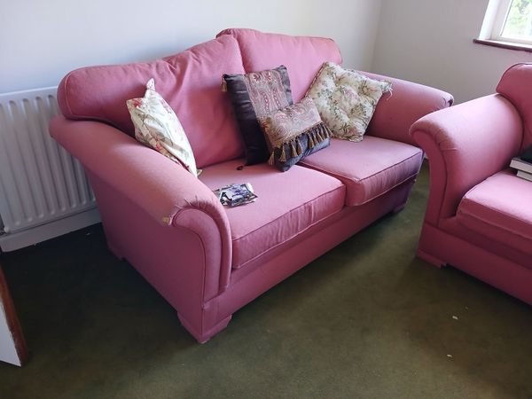 Sofas matching dry free to take away - Main image