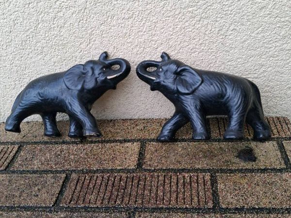 Vintage 1940's Elephant ornaments - Main image