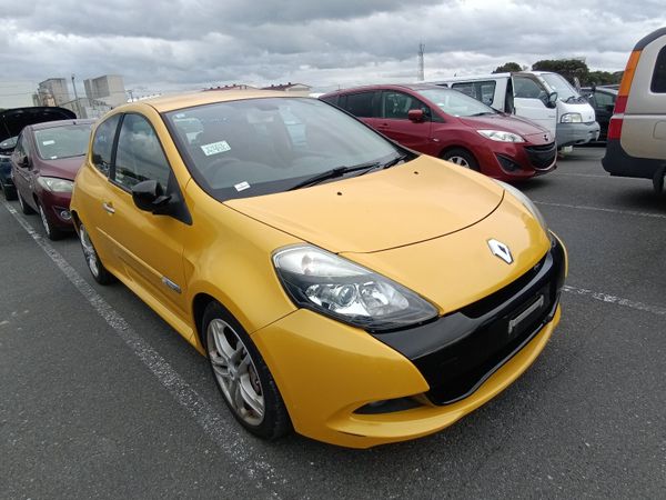 2011 Renault Clio 2.0L RS200 Track Car - Main image