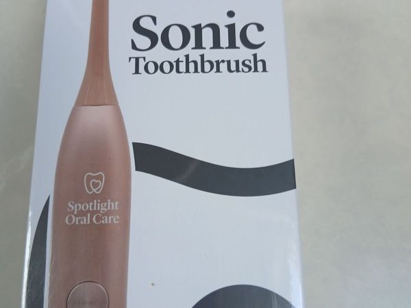 Spot light toothbrush - Main image