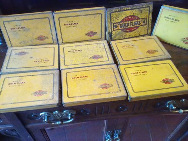 Vintage tins - Main image
