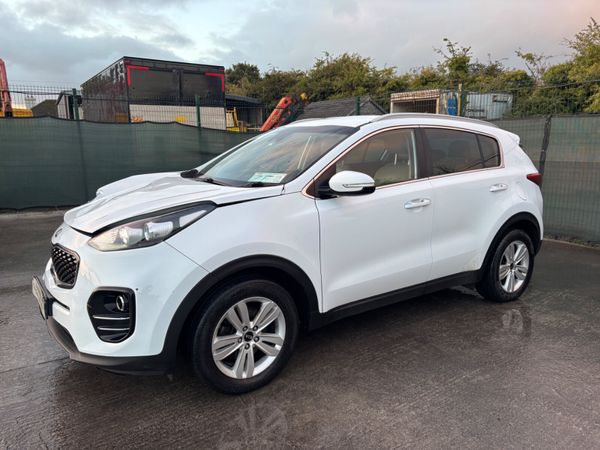 171 Kia Sportage Platinum Very Light Damage - Main image