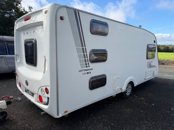 Caravan - Main image