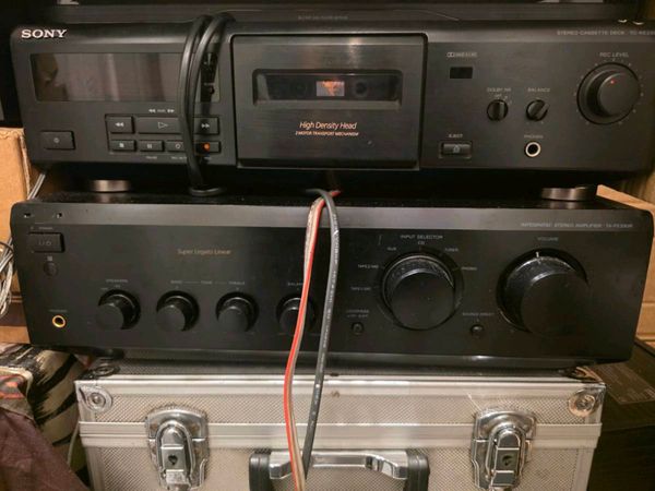 Sony Amp ( working ) + Free Cassette deck ( nt wkn - Main image