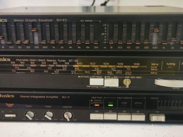 Technics Amp + Tuner + Graphic Equaliser - Main image