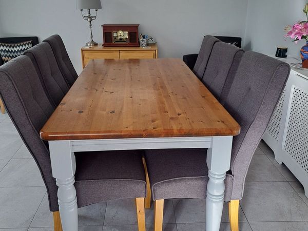 Dining table & 6 upholstered chairs - Main image