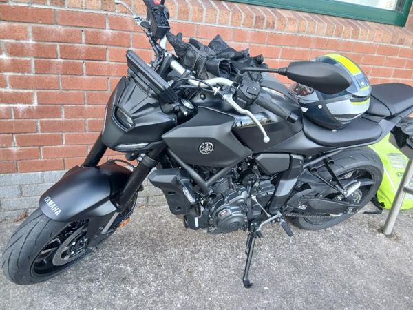 YAMAHA MT07 2026 brand new import - Main image