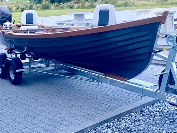 19’ Lake Boat, 15hp Engine and Trailer - Main image