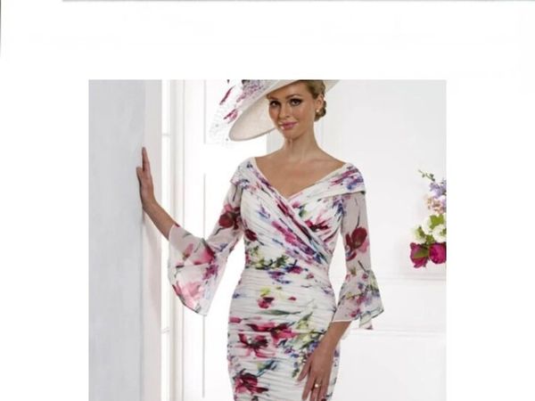 Mother of the Groom/Bride outfit - Main image