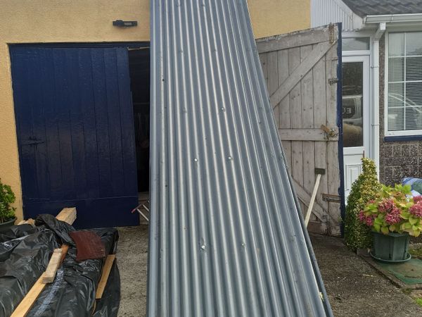 Used Heavy-Gauge Corrugated Iron Sheets – 17 Sheet - Main image