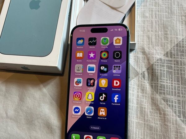iPhone 16   128Gig .. Sim Free - Main image