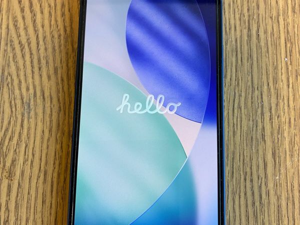 iPhone 12 - Main image