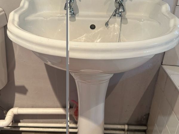 Entire Jacuzzi bathroom - 120 euros quick sale - Main image