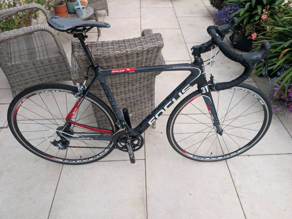 Focus Izalco road bike - Main image