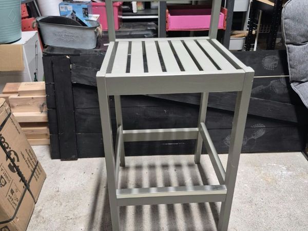 Tall chairs - Main image