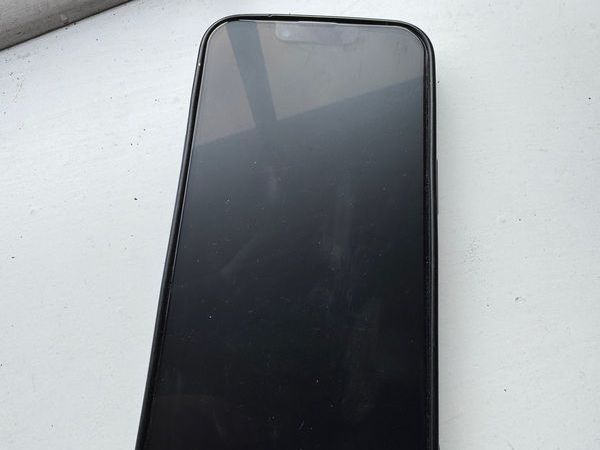 iphone 13   Battery 100% - Main image
